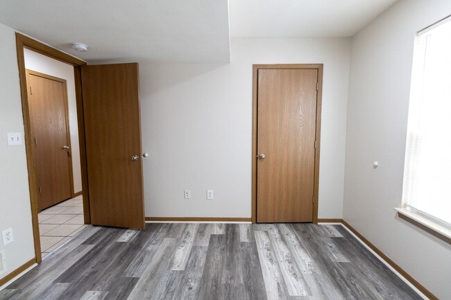 Photo - 1433-1435 Bodie Drive Unit 1433 Bodie Drive