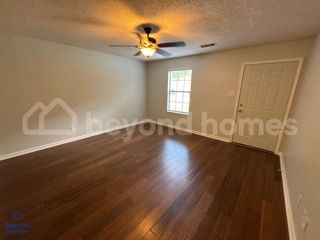 Photo - Beautiful 3 Bed 2 Bath home for Rent in Sherwood - Looking for You!