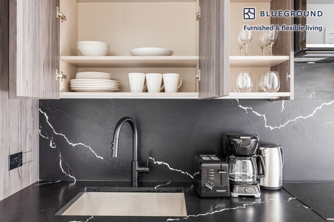 Photo - 280 E Houston St Unit FL4-ID2081