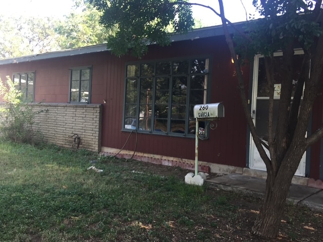 Photo - 260 Kenmar Dr