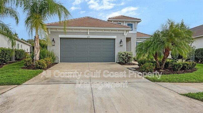 Building Photo - 10194 Canaveral Cir