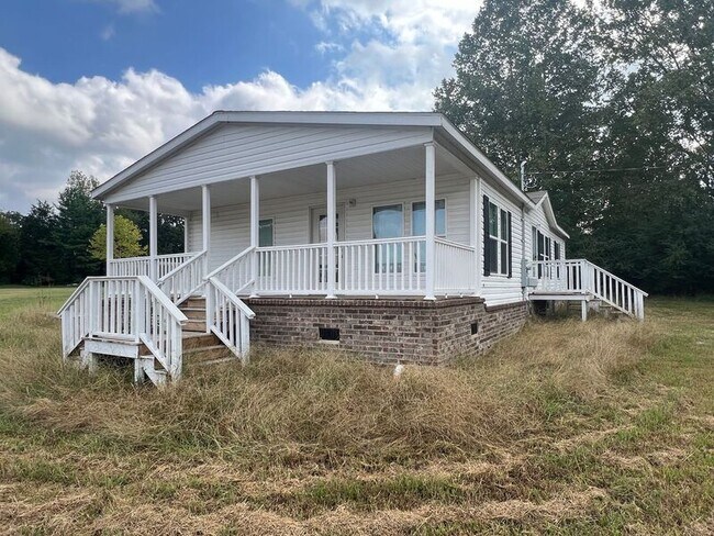 Photo - 4742 US-70 House