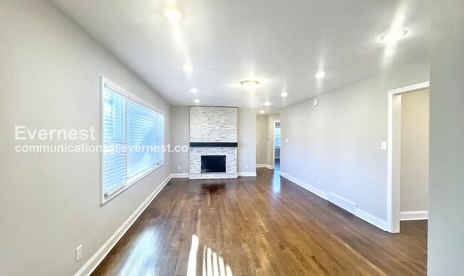 Photo - 7624 Nall Ave