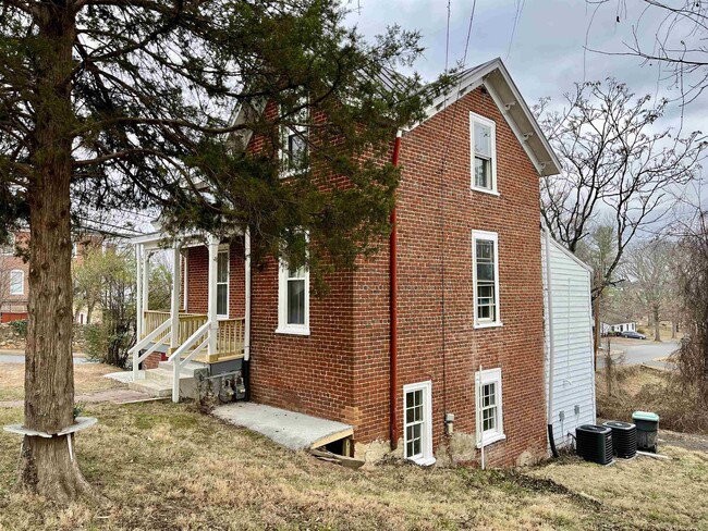 Photo - 500 Ridge St