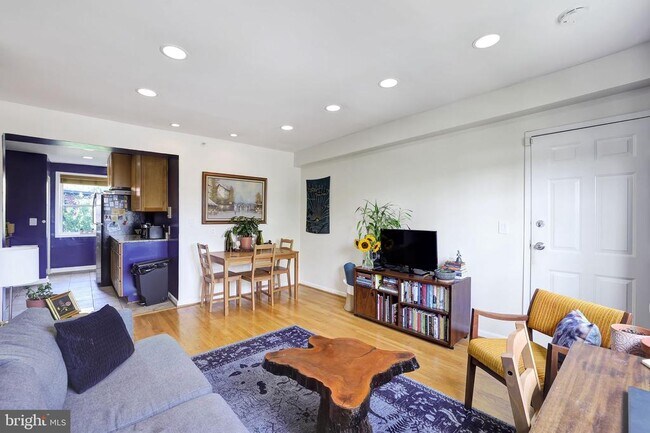 Photo - 1411 Massachusetts Ave SE Unit 6