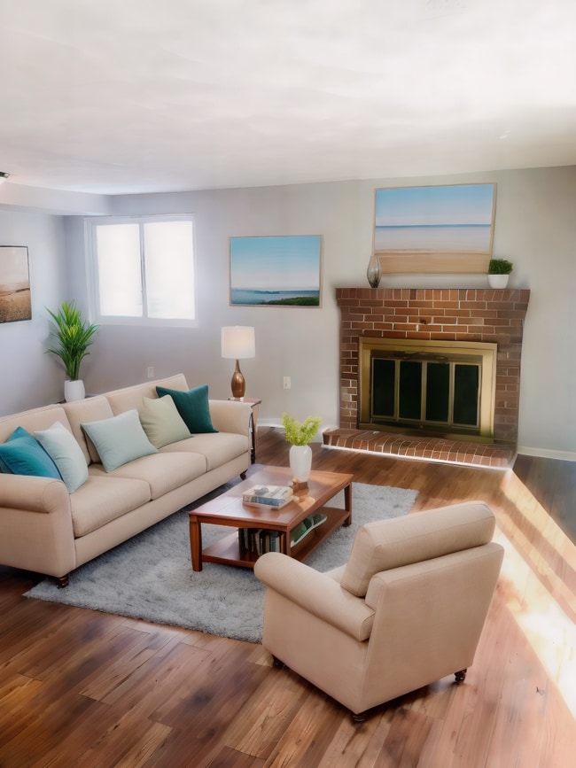 Building Photo - 3 Circuit Ln