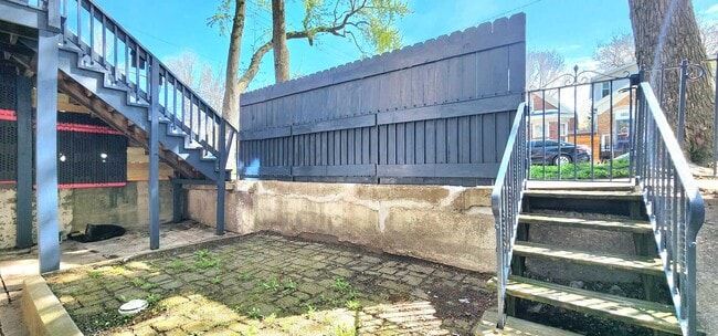 Photo - 3520 S Winchester Ave