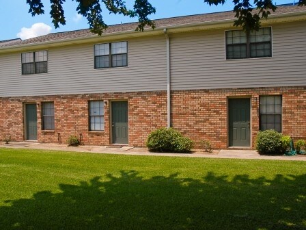 Photo - Sherwood Court