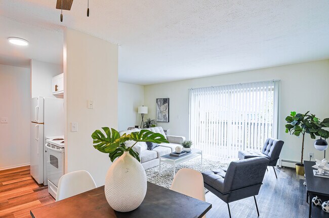 Photo - Arborstone Apartments