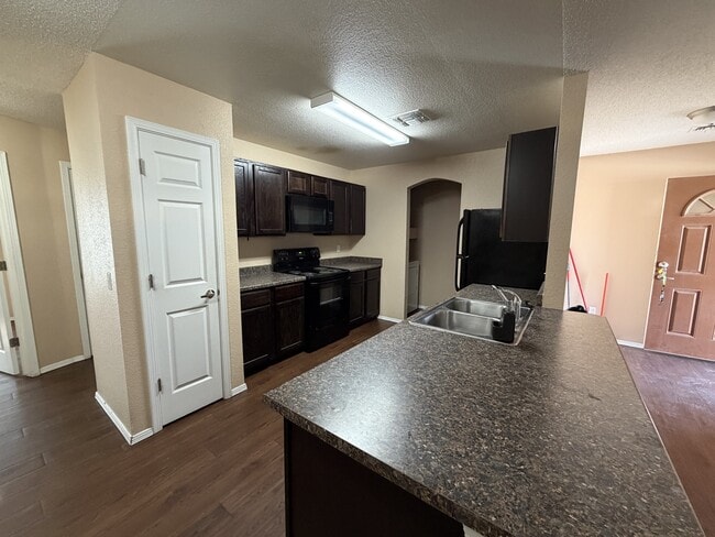 Photo - 9811 Socorro Rd