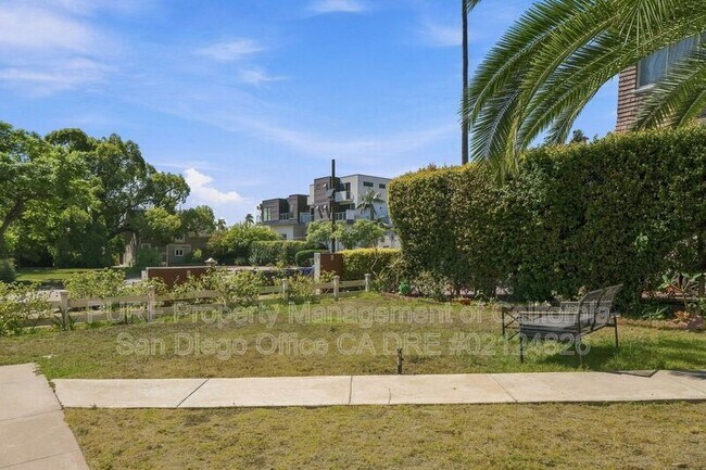 Photo - 114 Kalmia St