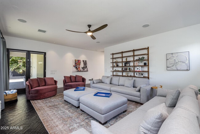 Photo - 4514 N 35th Pl