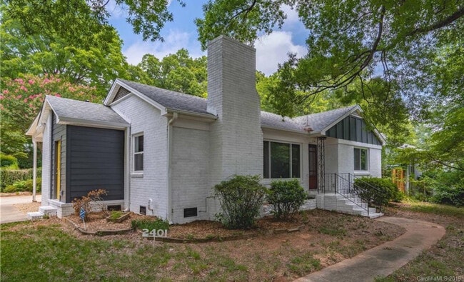 2401 Shamrock Dr