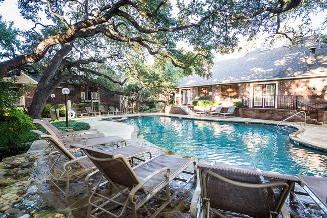 Photo - Fountainhead