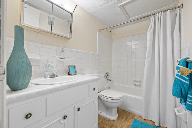 Turtle Creek Apartments