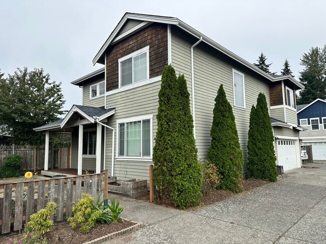 Building Photo - 5bd/2.5ba Renton House