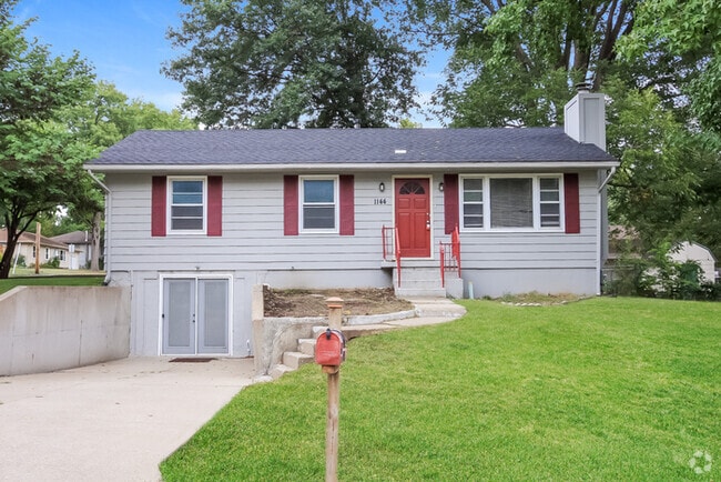 Building Photo - 1144 Quincy St Rental