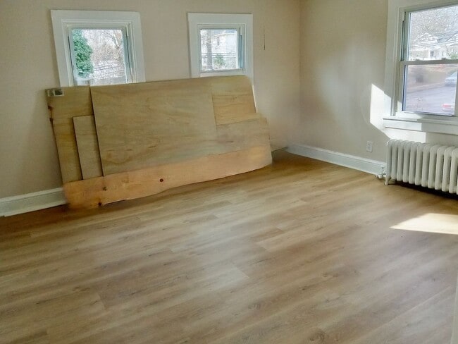 Photo - 53 Lincoln St Unidad 2nd Floor