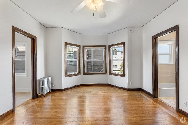 Building Photo - 365 Hanover Ave Rental
