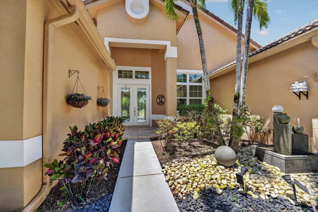 Photo - 3043 Lakewood Dr