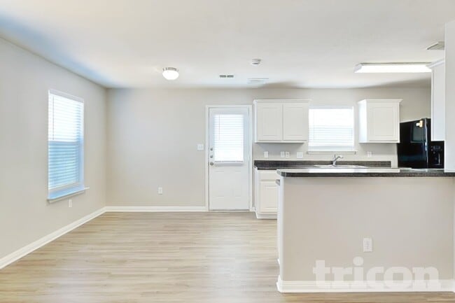 11106 Indian Canyon