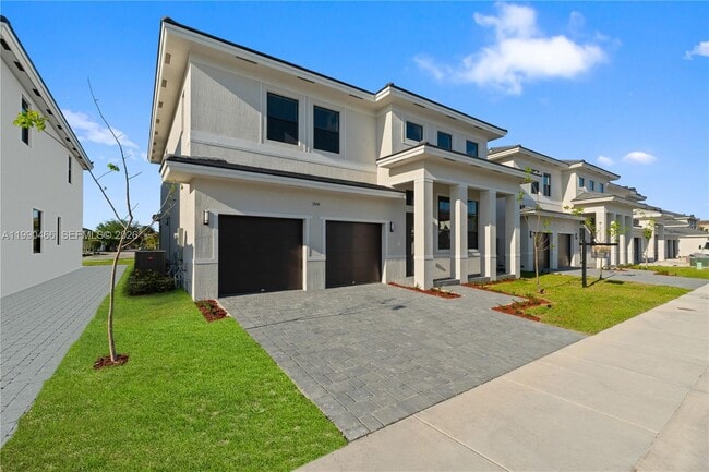 Photo - 15441 SW 20 Ln