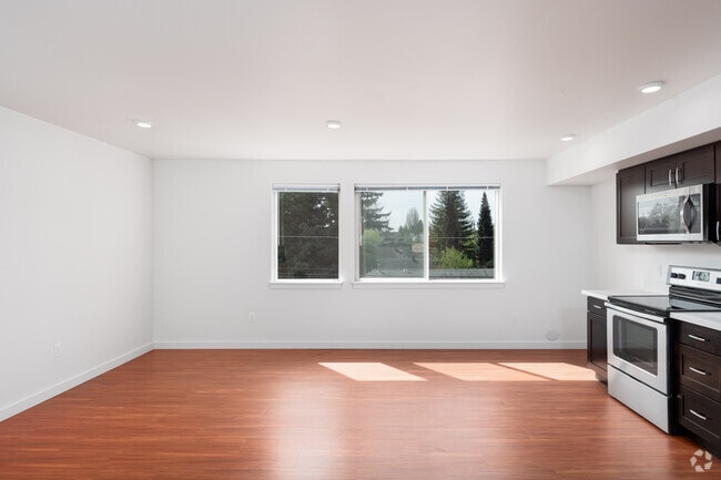 1BD, 1BA - 550-795SF