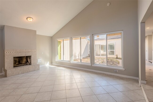 Photo - 4418 Lost Spring Dr