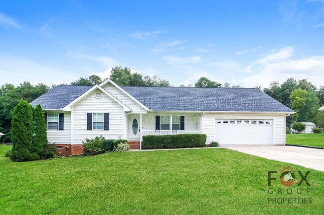 Photo - 158 Westscott Dr