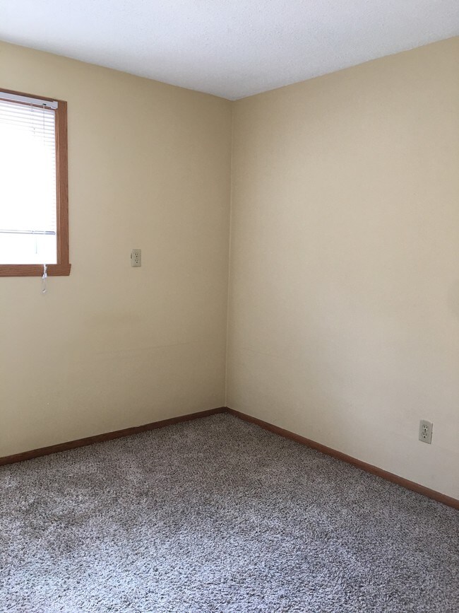 Photo - Elm Tree Apartments Unidad 1