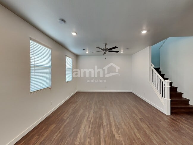 Photo - 2124 W Alicia Dr