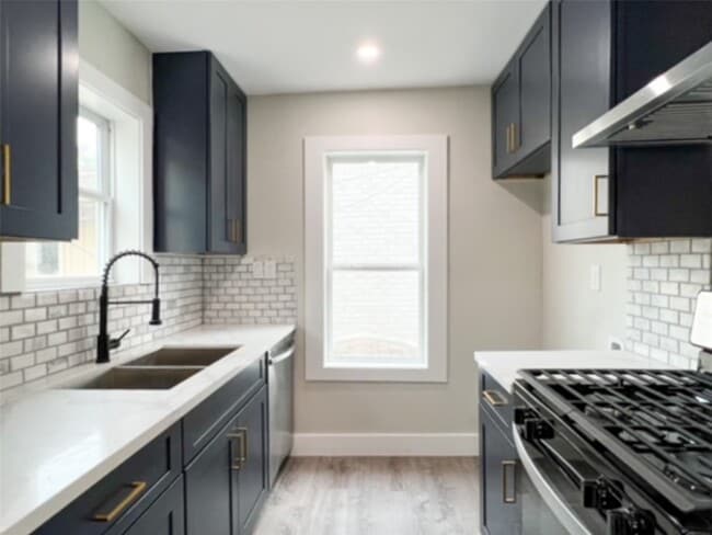 Photo - 4704 Greenbriar Dr