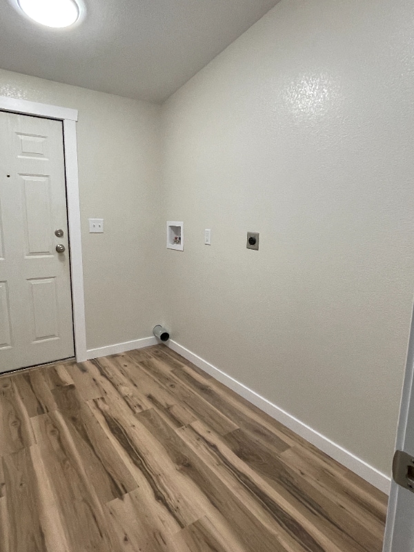 Photo - 297 Guthrie Rd