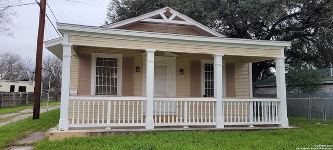 Photo - 2008 S Olive St Casa