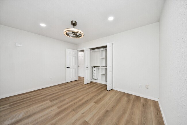 Photo - 15719 Baytree Dr
