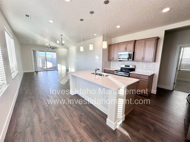 Photo - Beautiful Newer Home in Meridian Built in 2024