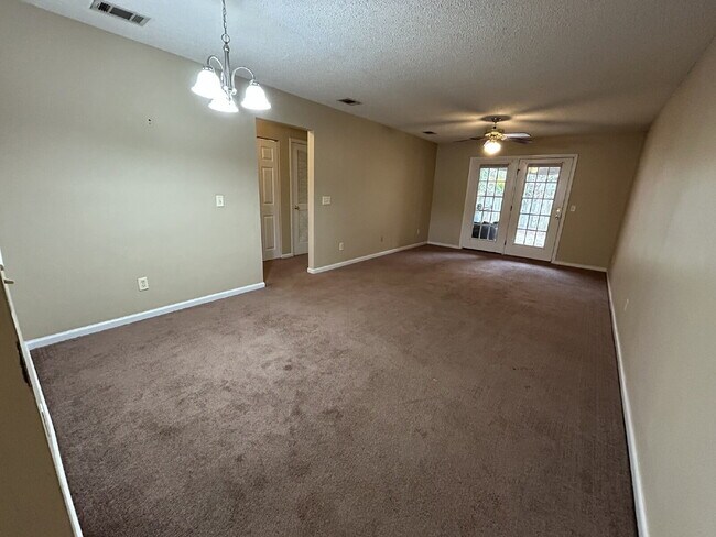 Photo - Condo For Rent