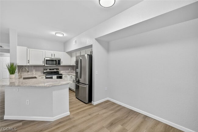 Photo - 15585 Ocean Walk Circle Unidad 215