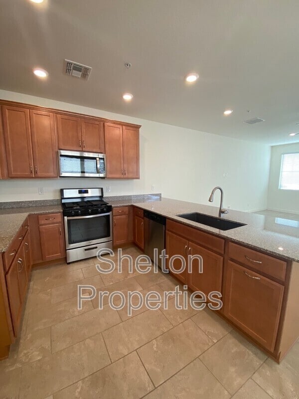 Photo - 1723 N 208th Ave