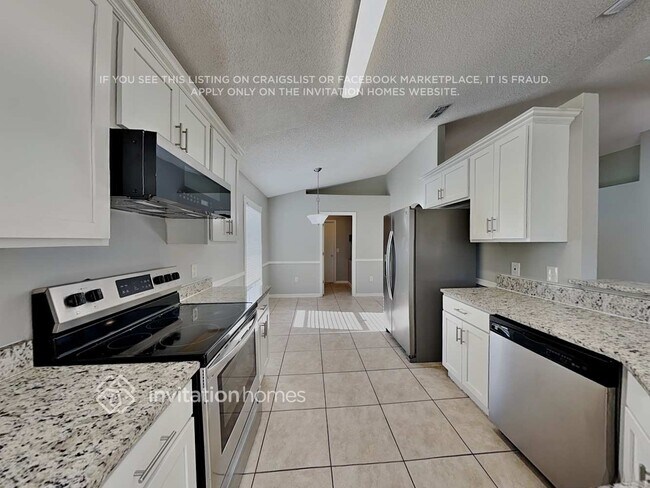 Photo - 14520 Lake Price Dr