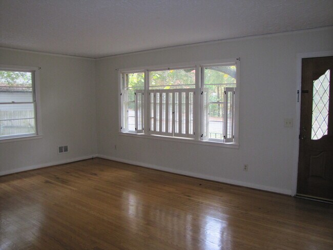 Photo - Forest Acres