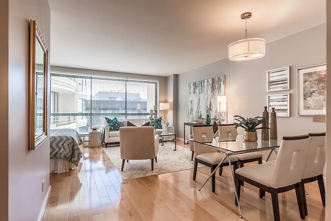 Photo - 300 3rd St Unit 909