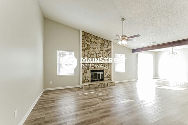 Photo - 3 Bedroom Pet-Friendly Home in Mint Hill, NC with Main Street Renewal