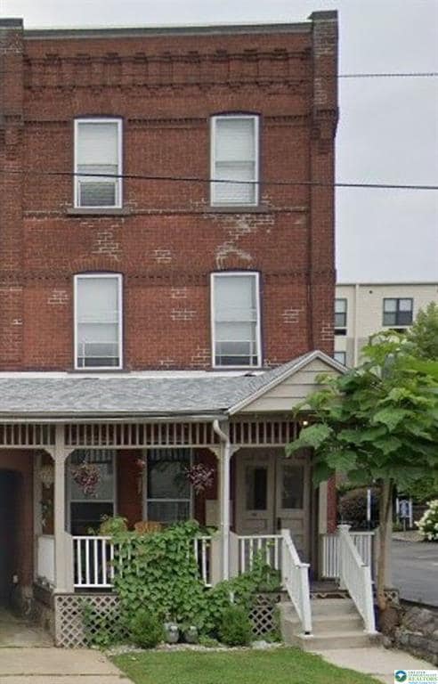 Photo - 531 Linden St Unit 2