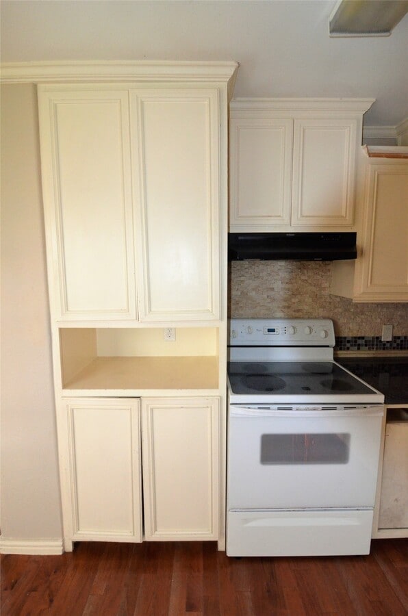 Photo - 7326 Eagle Pass St