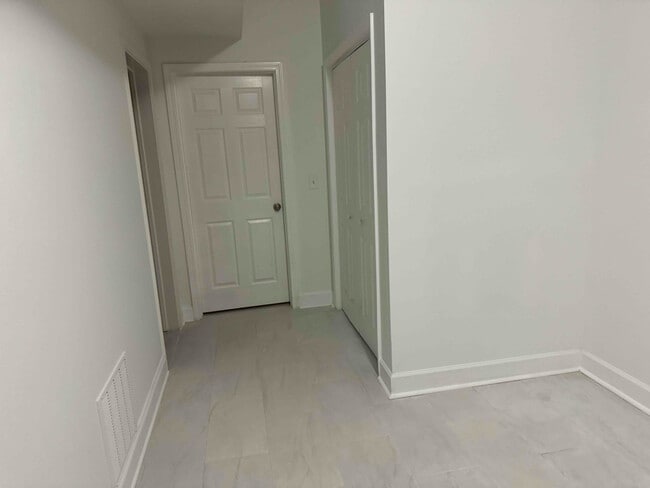 Photo - 95 Kestrel Ct NW Unit 1