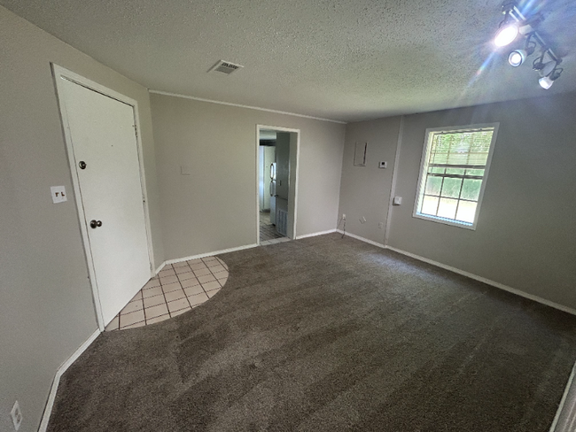 Photo - 8724 Ocean Springs Rd Apartamento Unidad A