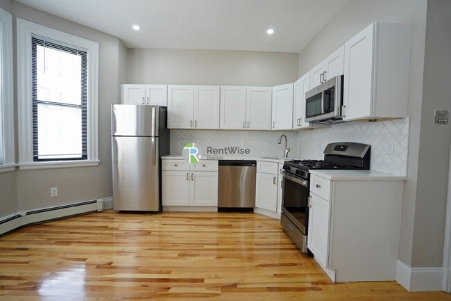 Photo - 72 Gardner St Unit C1