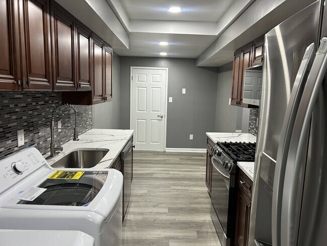 Photo - 10246 Prince Pl Unit 108