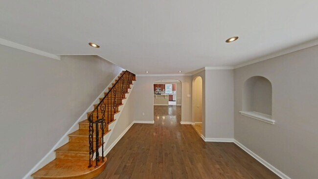 Photo - 2413 N 50th St